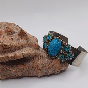 Silver Tone Southwestern Style Cuff Bracelet